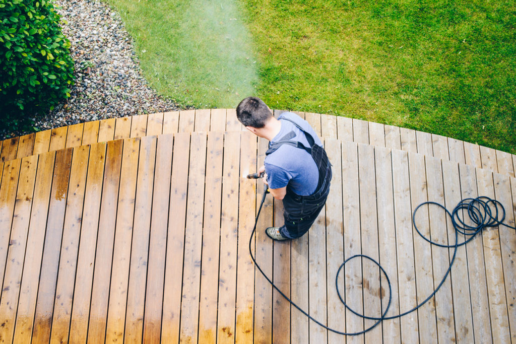 The Dos And Don'ts Of Sealing A Deck - All Climate Roofing