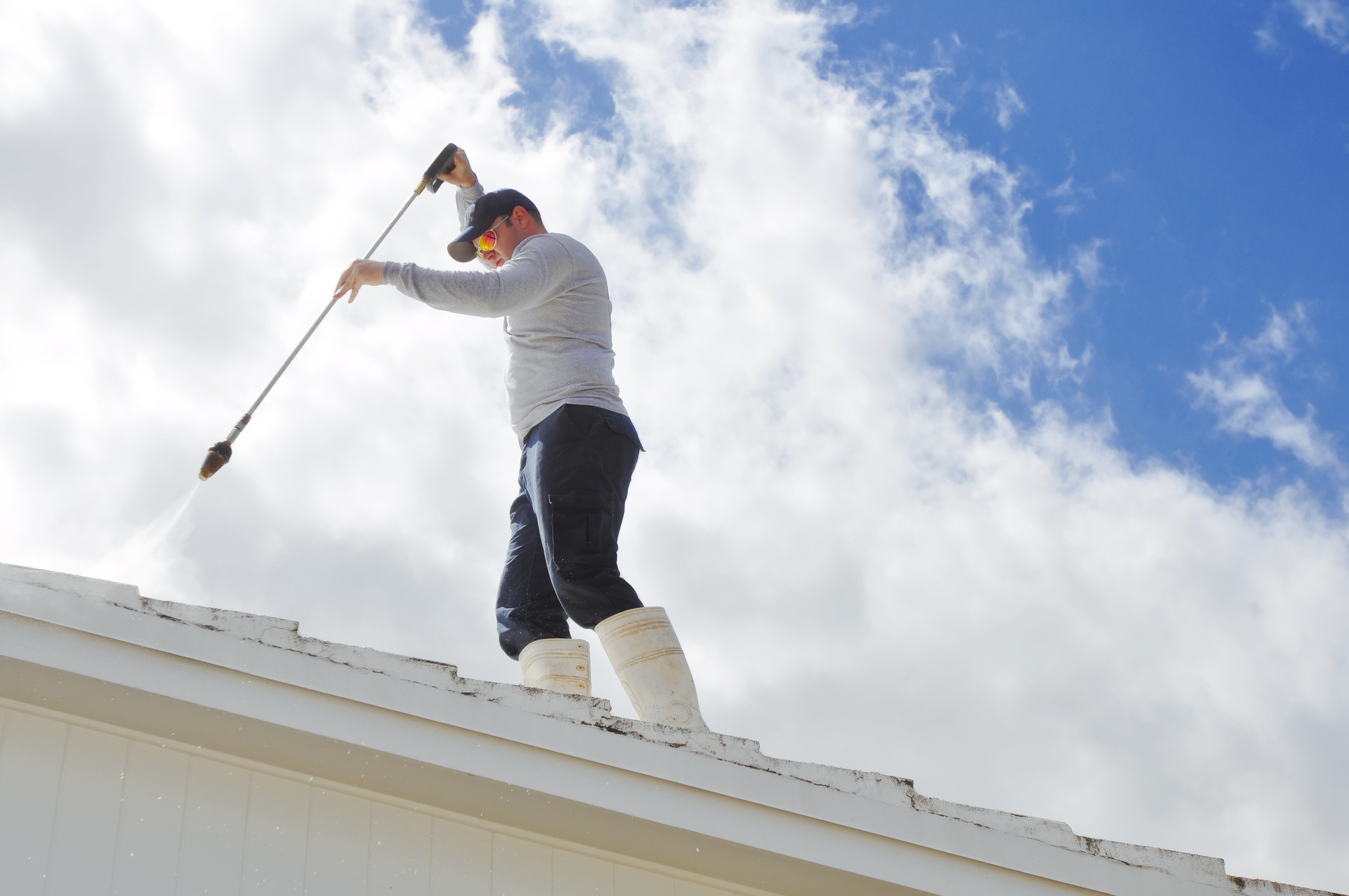Seven Tips Keep A Clean Roof - All Climate Roofing