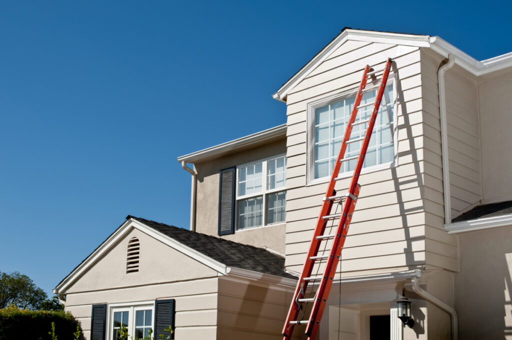 When to Seek Roof and Siding Repair Services - ACR